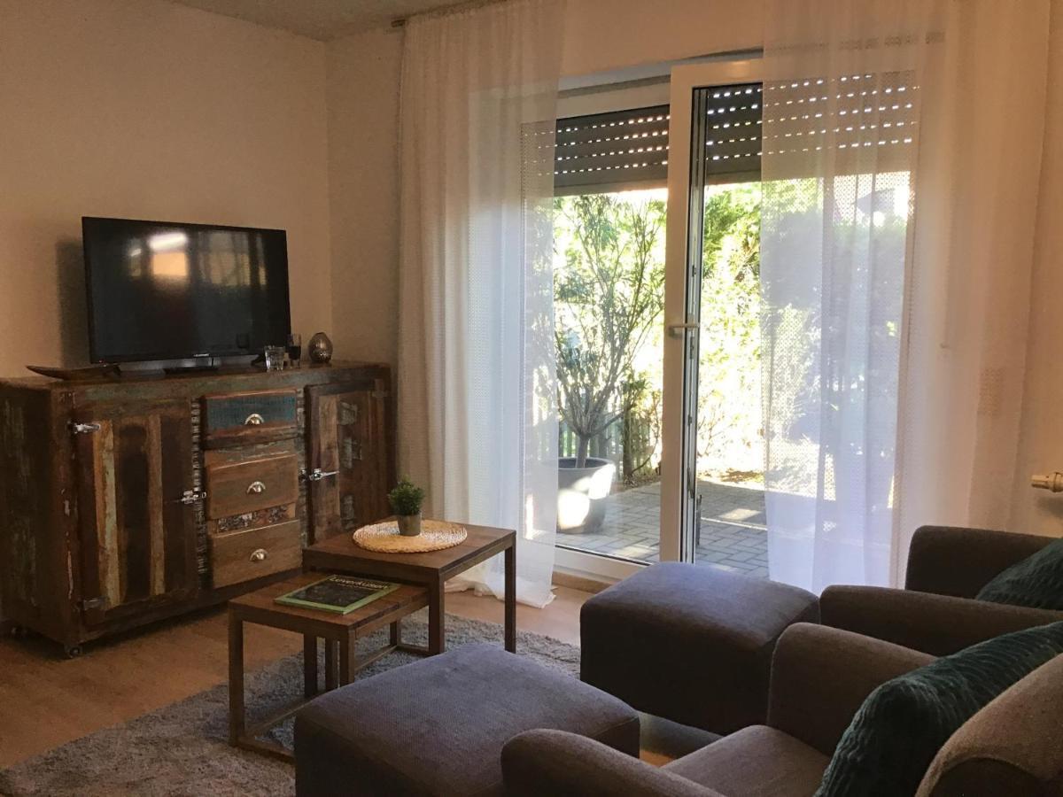 Apartment 1 Mit Terrasse Und Pkw-Stellplatz Leverkusen Eksteriør billede