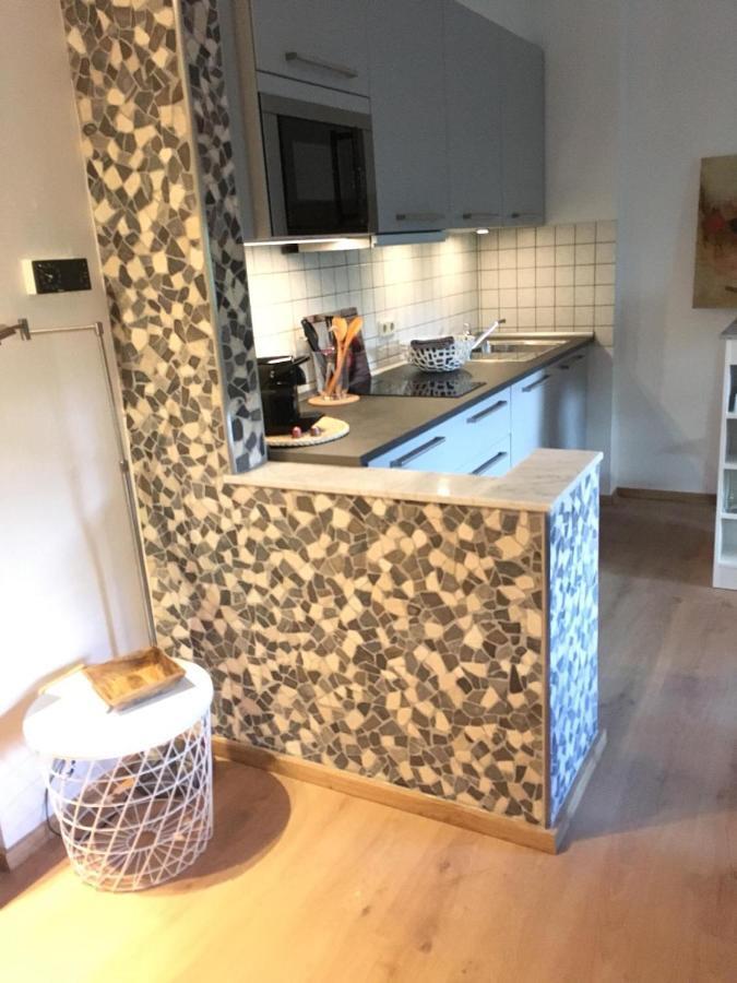 Apartment 1 Mit Terrasse Und Pkw-Stellplatz Leverkusen Eksteriør billede